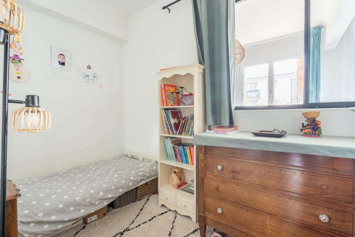 Appartement à FONTENAY-SOUS-BOIS