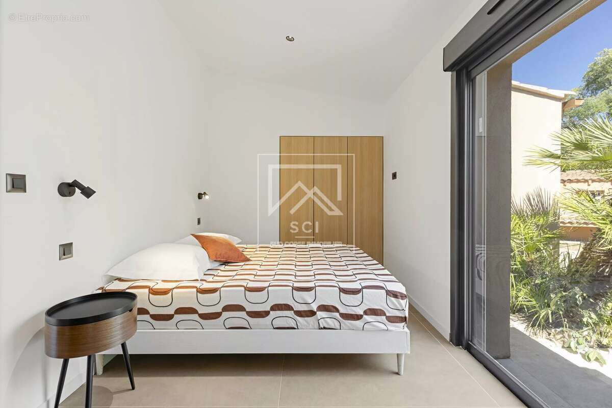Maison à PORTO-VECCHIO