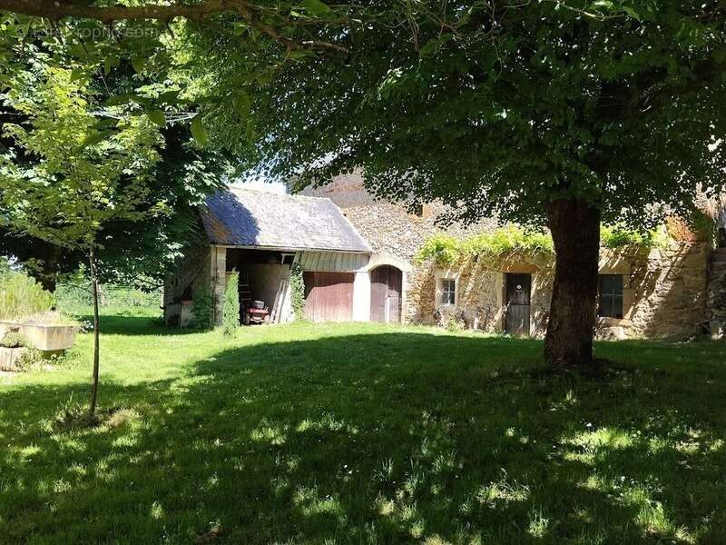 Maison à MALEVILLE