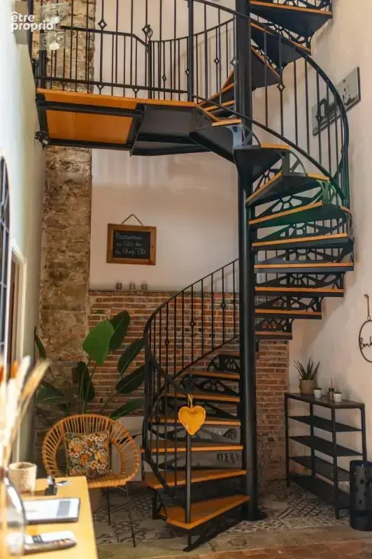 Chavagnes en paillers (85250) - lieu d'exception - ancienne chapelle renovee 6 chambres sur 900m² clos - photo 7