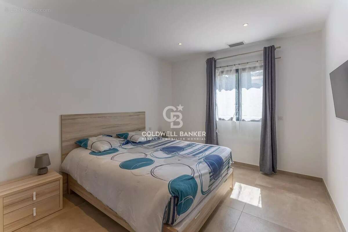 Appartement à L'ILE-ROUSSE