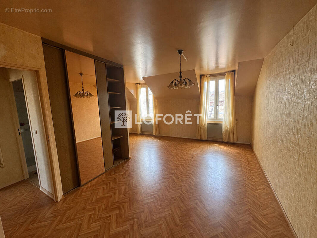 Appartement à BEAUMONT-SUR-OISE