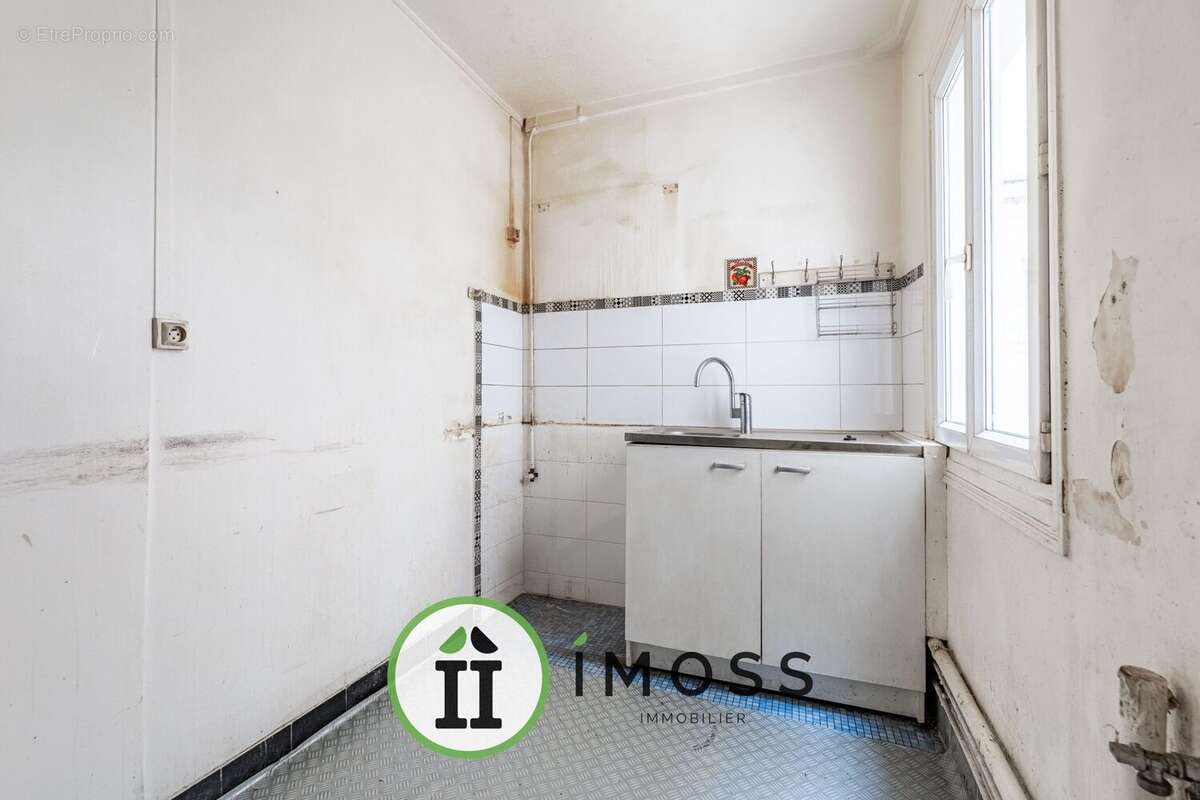 Appartement à PARIS-18E