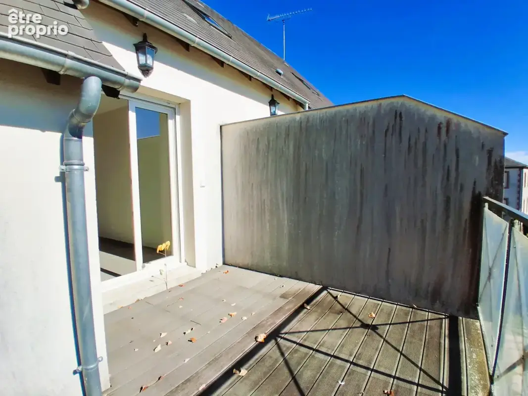 Appartement en duplex avec balcon vue Loire - 1er étage - photo 2