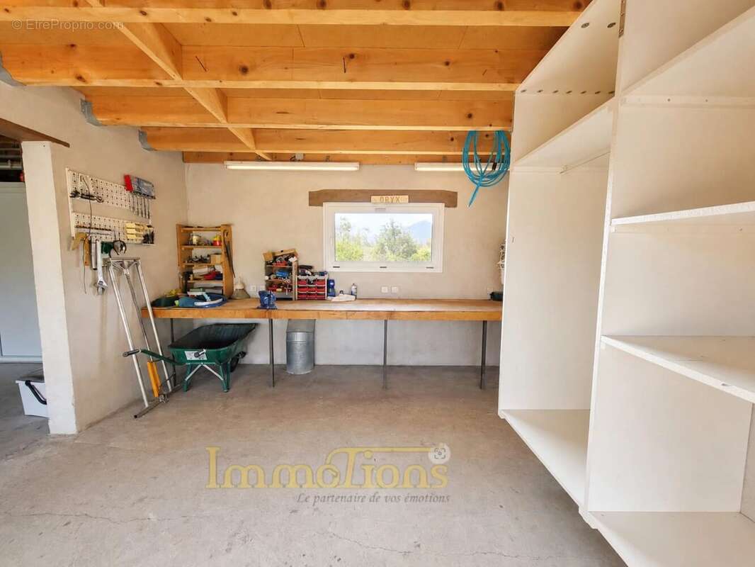 Maison familiale 189 m² avec piscine, garage de 82 m² et vue dégagée - photo 28