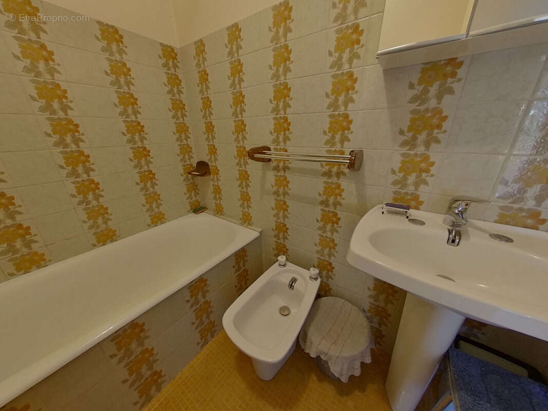 Appartement à SAINT-PONS