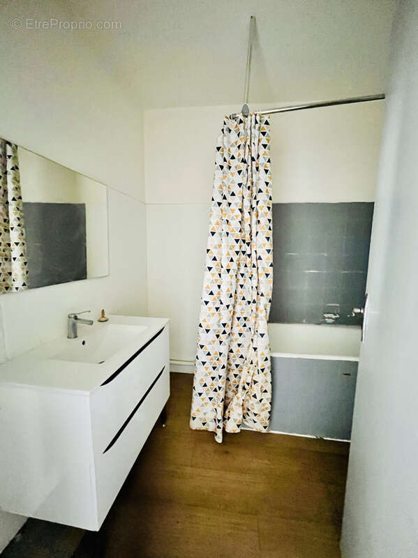 Appartement T2 proche des facultés de médecine - photo 7