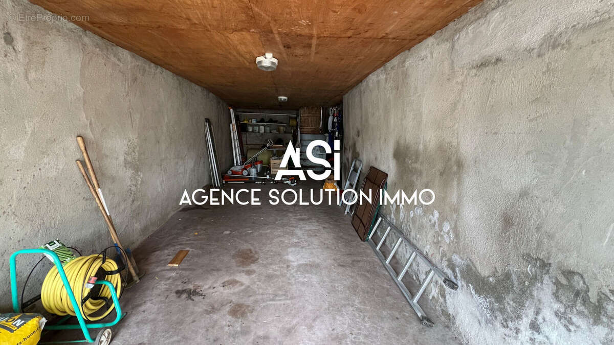 Maison de ville 6p 4ch  128 m2 -  Garage 26 m2 et jardin  90m2 - photo 8
