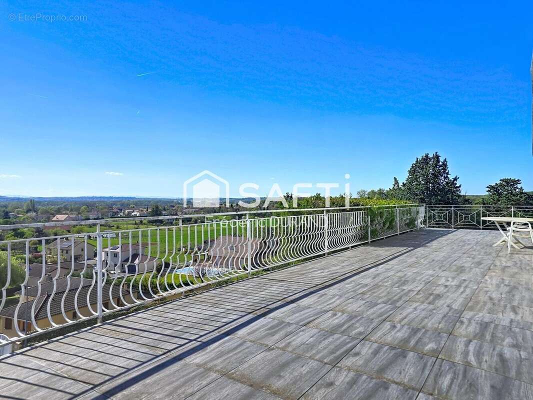 Photo 5 - Maison à FRONTONAS