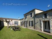 Maison à CARTELEGUE