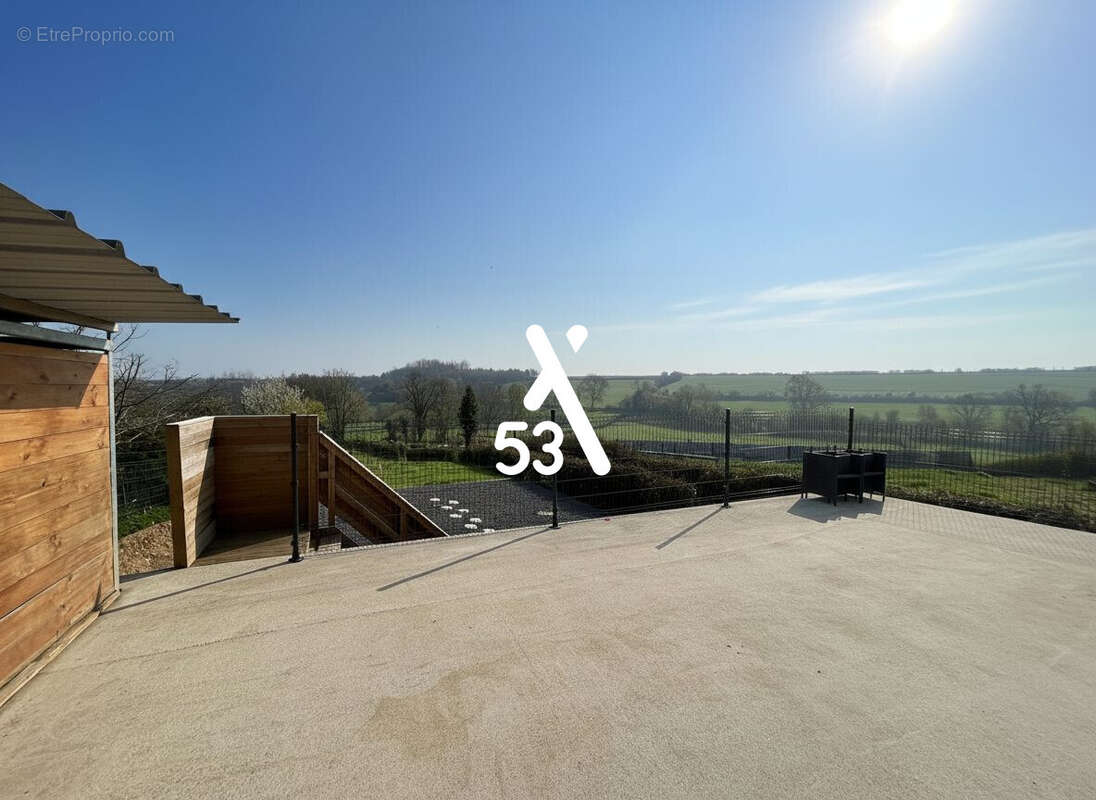 Maison à MENTQUE-NORTBECOURT