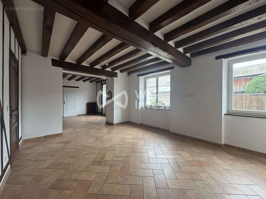 Maison à COULOMMIERS