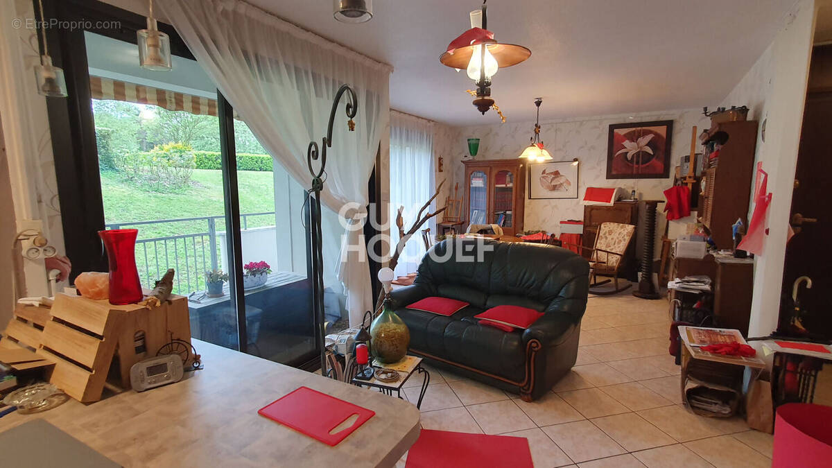 Appartement à OULLINS