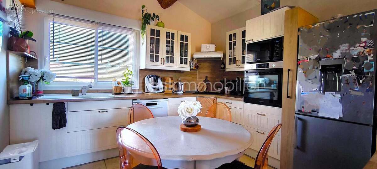 Appartement à LAMBESC