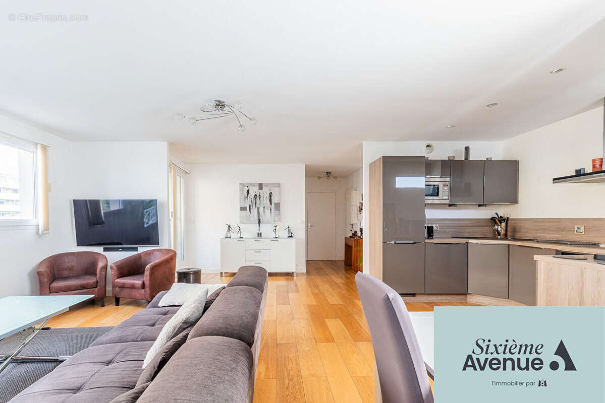 Appartement à CHILLY-MAZARIN