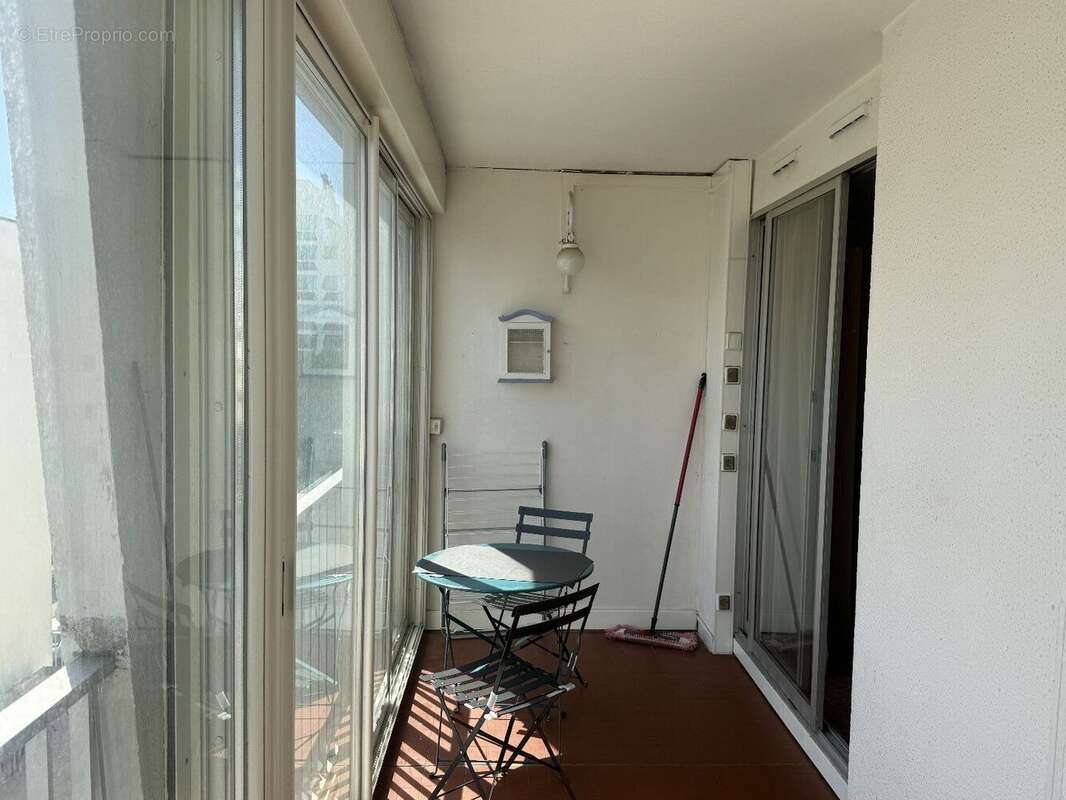 Photo 3 - Appartement à LA GRANDE-MOTTE