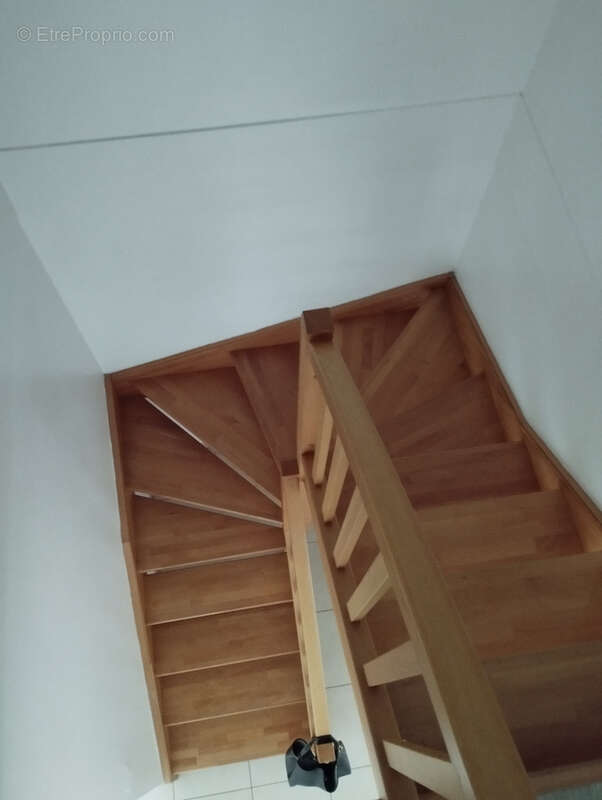 Maison à FLEURY-MEROGIS