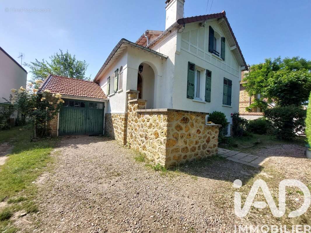 Photo 2 - Maison à VAIRES-SUR-MARNE