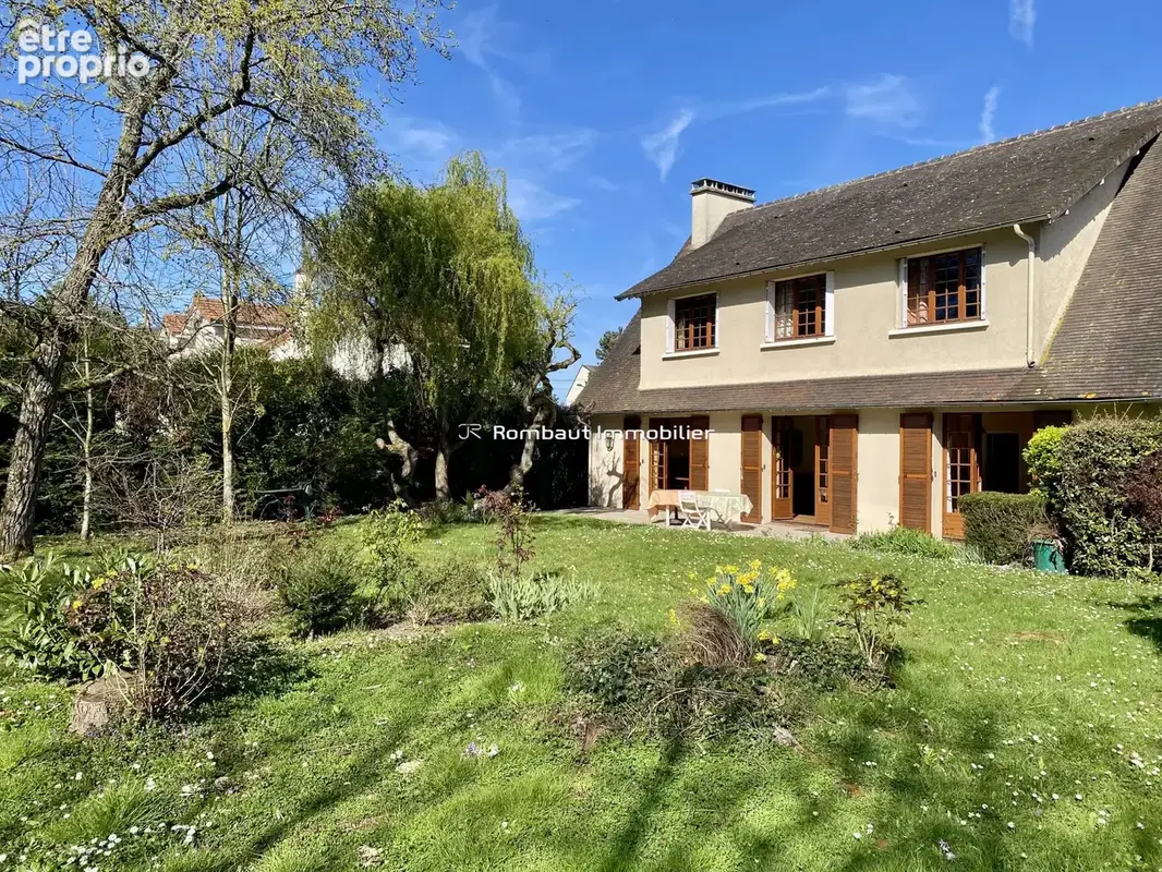 Maison à BOUGIVAL