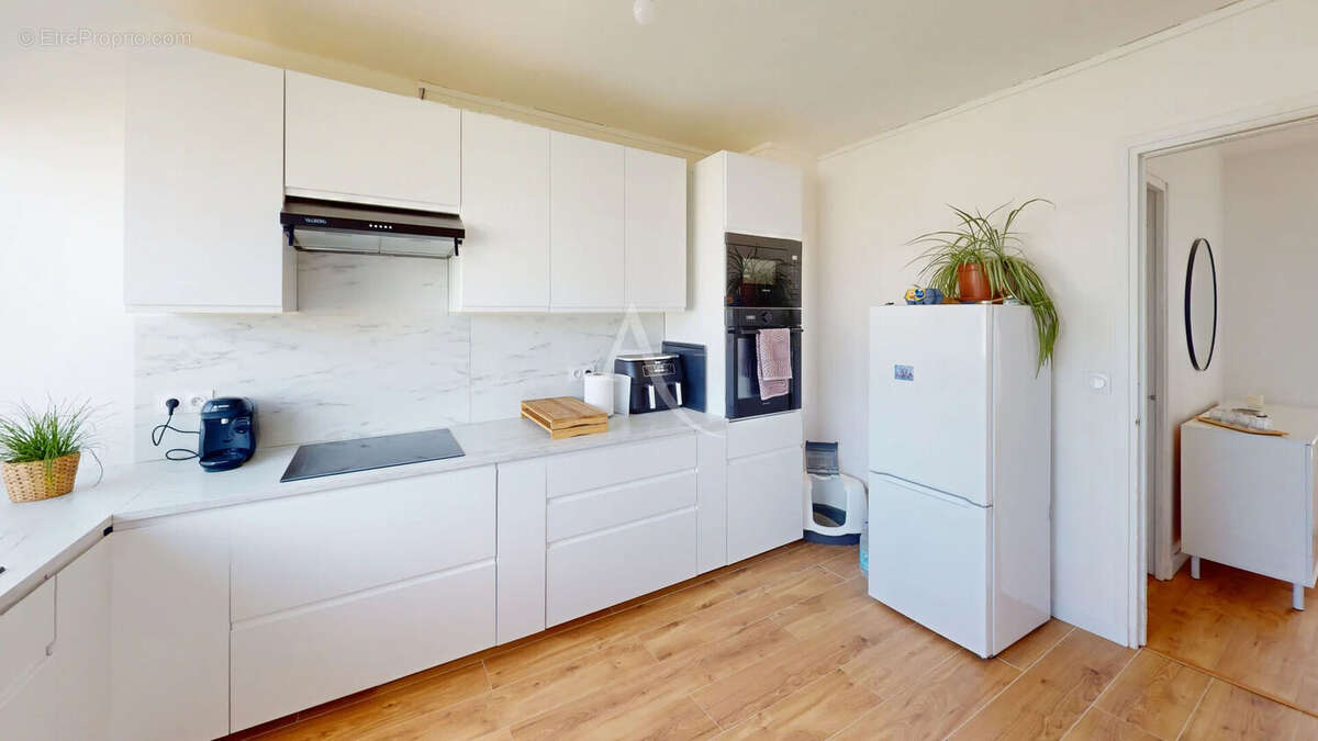 Appartement à CHILLY-MAZARIN