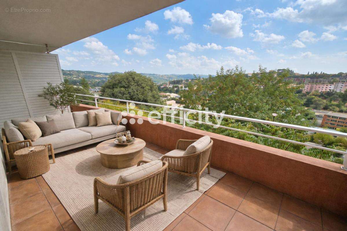 Appartement à GRASSE