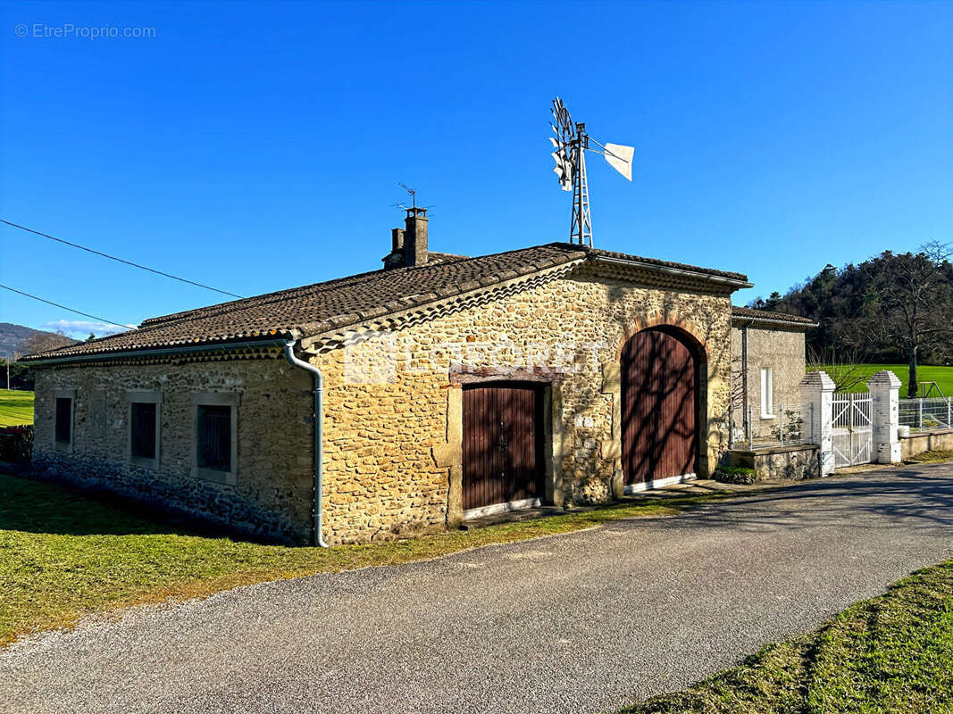 Maison à UPIE