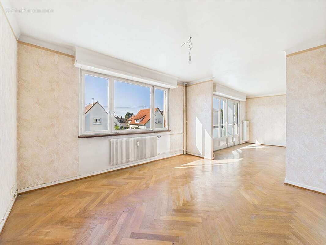La Wantzenau - F4 de 89.96 m² avec 2 balcons, un garage, une cave et un grenier - photo 7