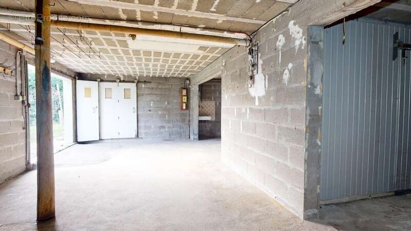 Maison avec possibilité de deux terrains constructibles - photo 15