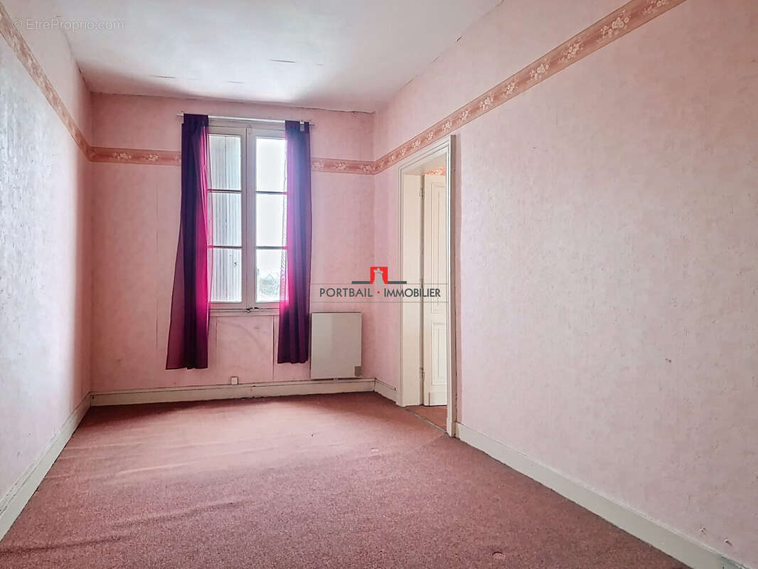 Maison à SAINT-ANDRE-DE-CUBZAC