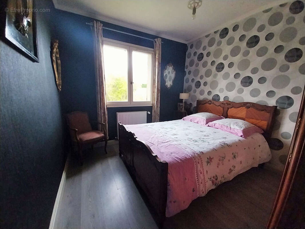 Maison à FOUGUEYROLLES