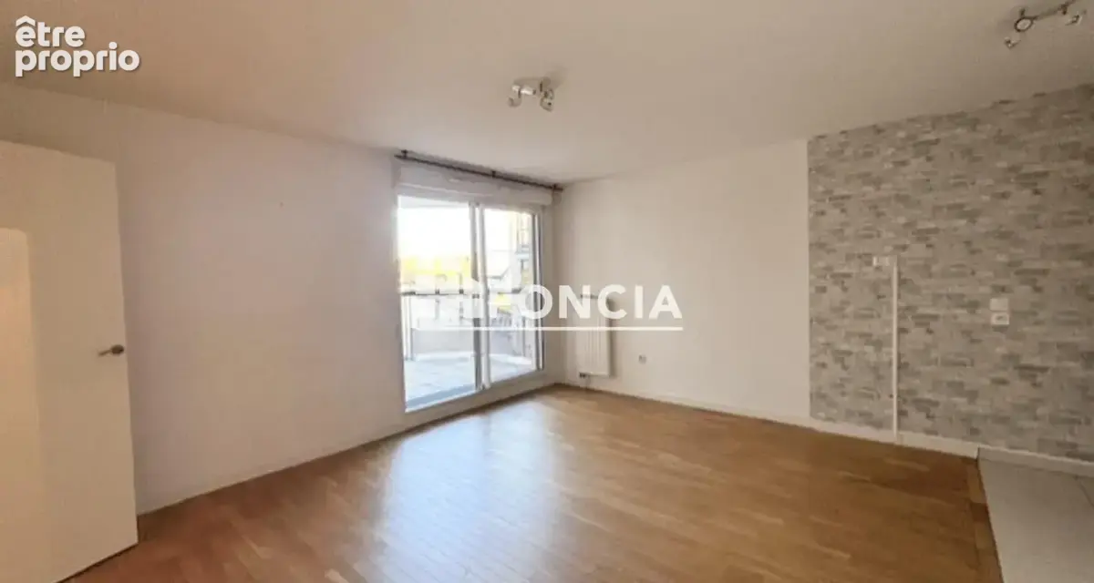 Villa georgia, residence franco-suisse de 2015, proche r.e.r b - photo 4