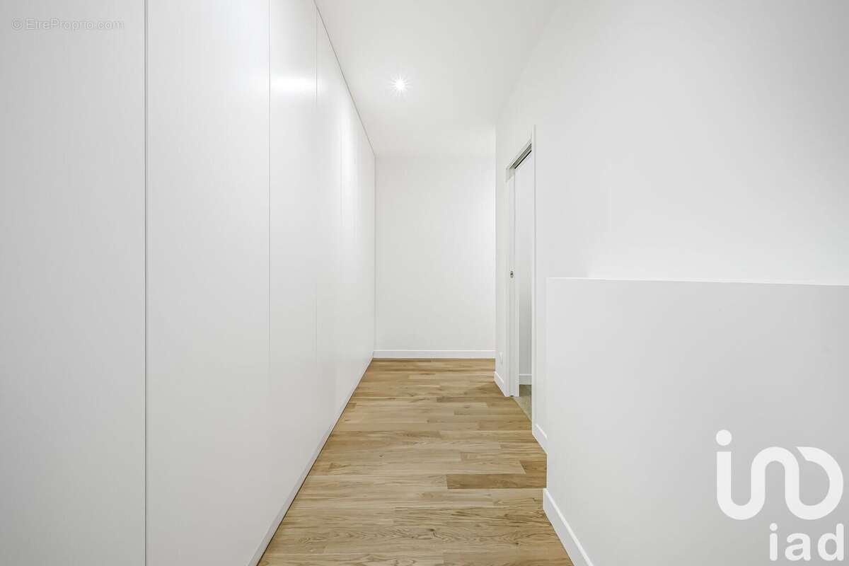 Photo 7 - Appartement à SURESNES