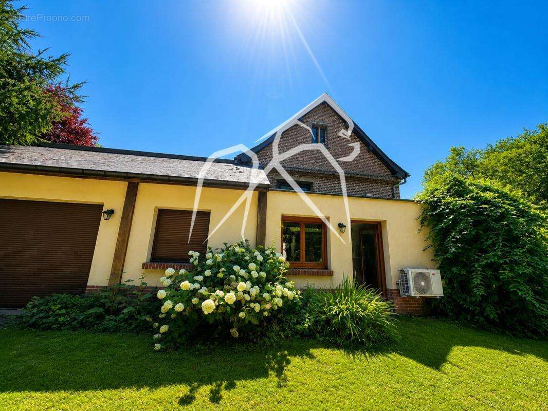 Demeure de charme 10 pièces  Clères  250 m² + Grenier à foin aménageable de 50 m² - photo 15