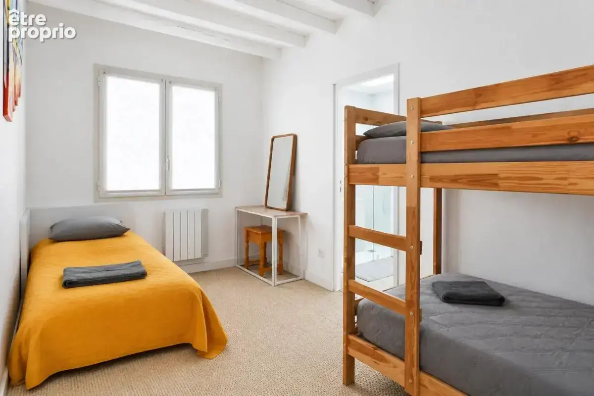 Maison de 7 pièces de 140 m² à Arès Emplacement d’exception - photo 23