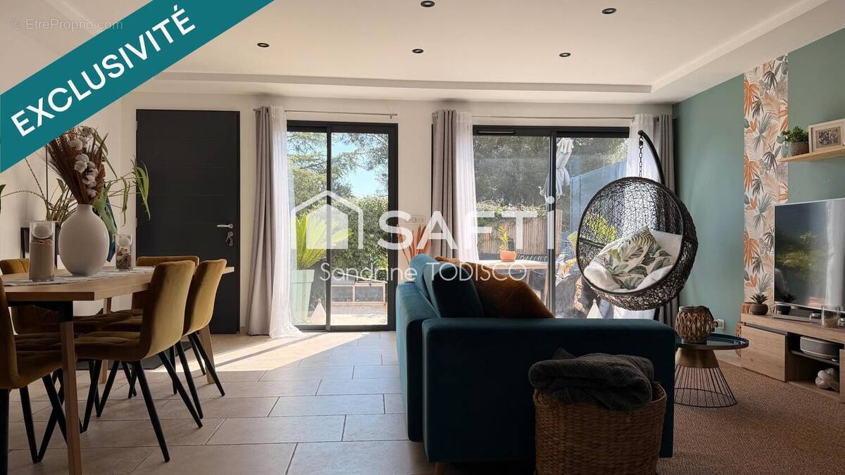 Photo 1 - Maison à CEYRESTE