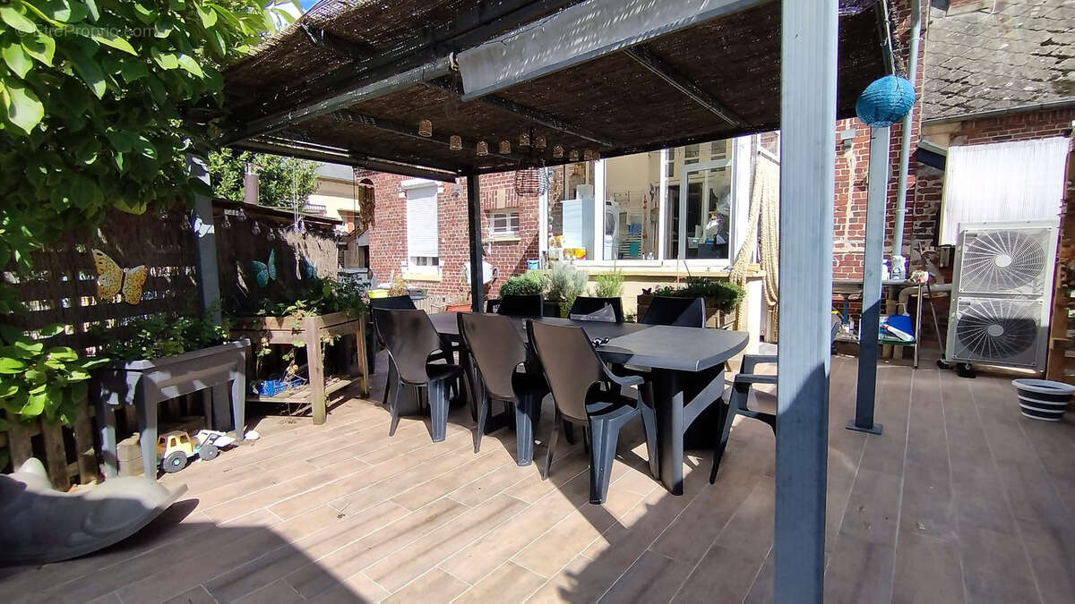 Maison à SAINTE-GENEVIEVE