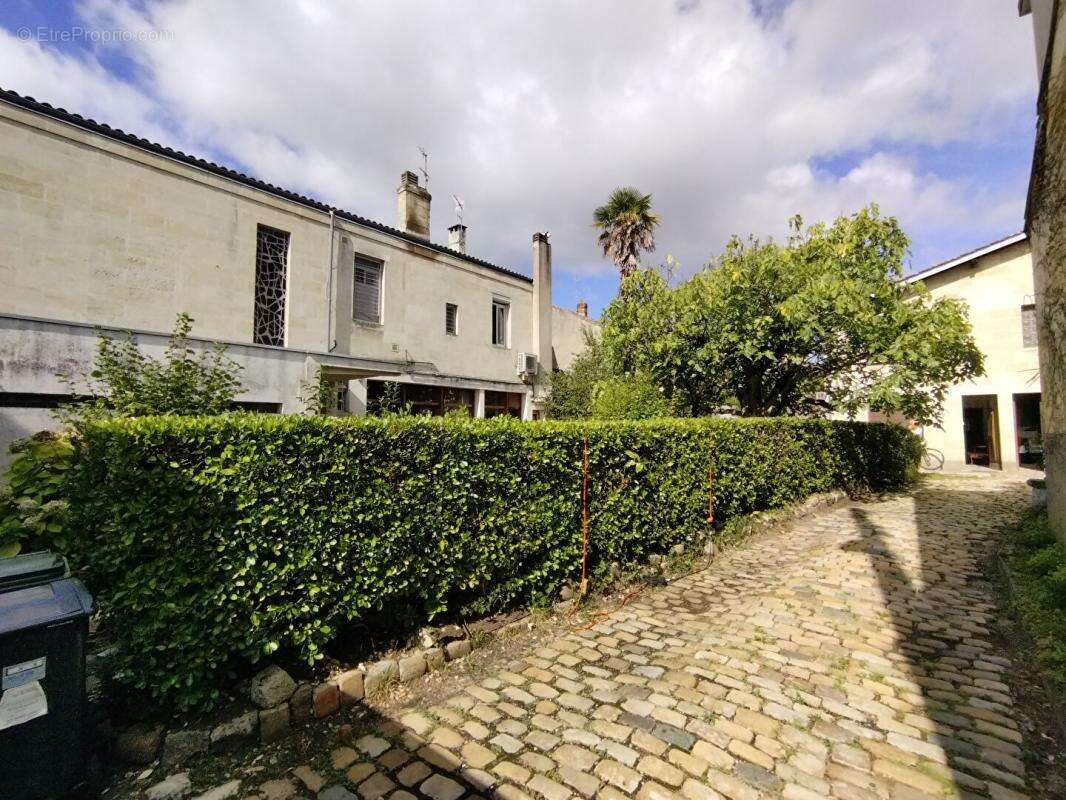 Maison à LE BOUSCAT