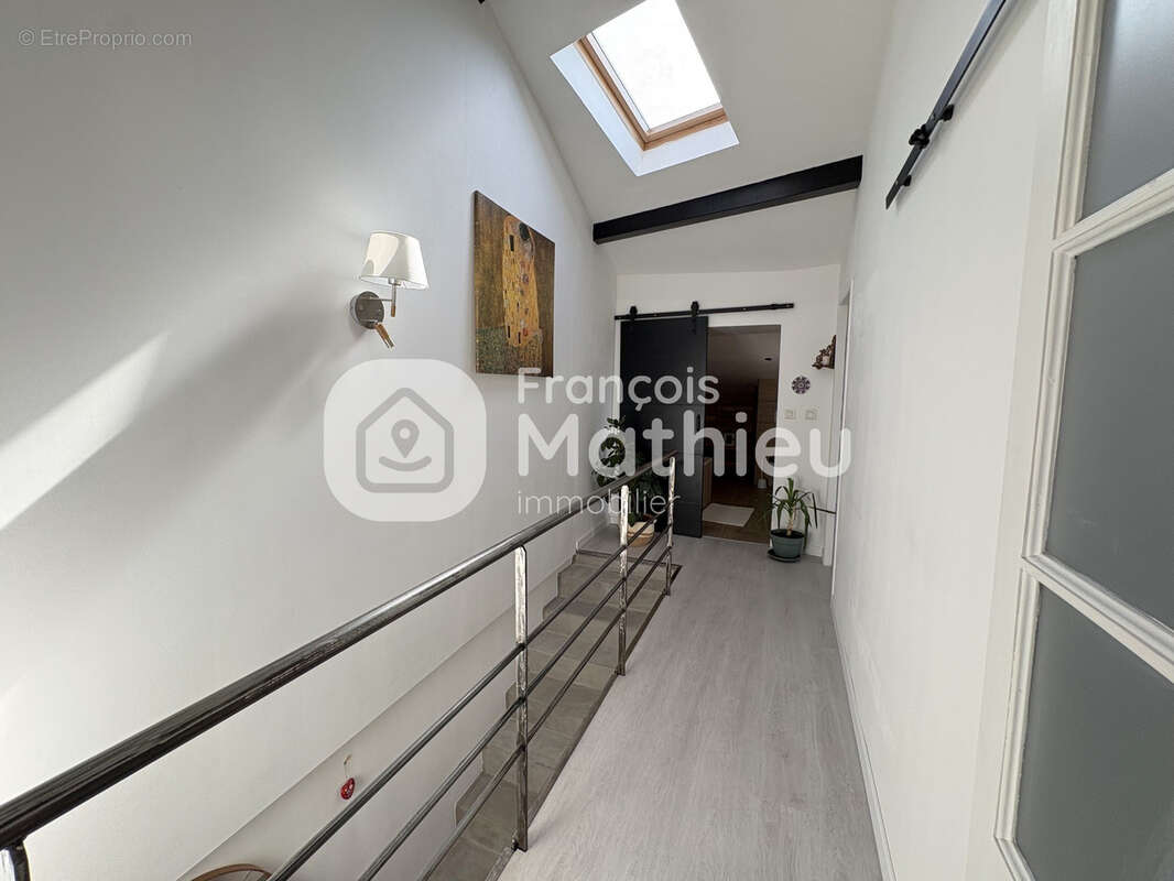 Maison à FRANS