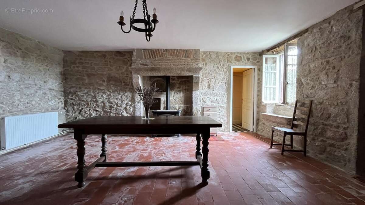 Maison de campagne sur 2 727 m² de terrain avec vue dégagée - photo 5