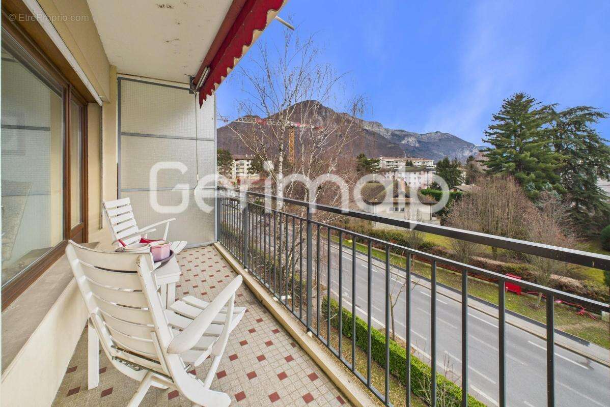 Appartement à ANNECY-LE-VIEUX