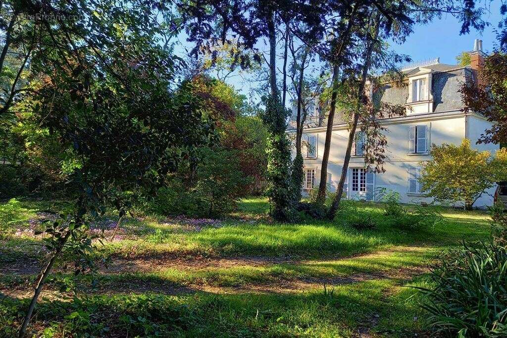 Maison à JOUE-LES-TOURS