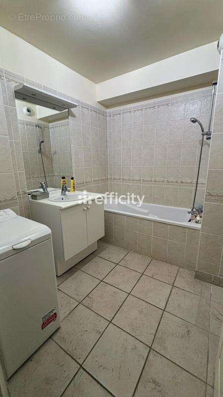 Appartement à REZE