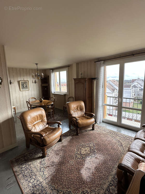 Appartement à MELUN