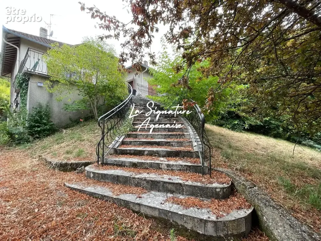 Maison 8 pièces 180 m² à vendre à Goudourville (82400) - photo 9