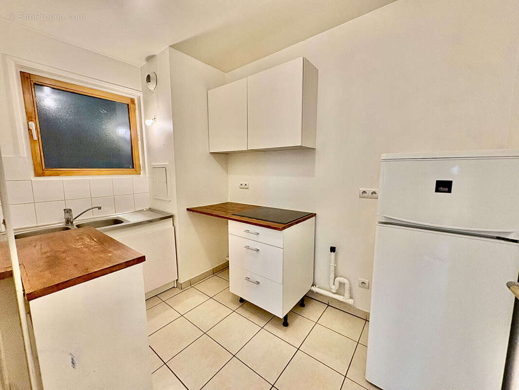 Appartement à PARIS-19E
