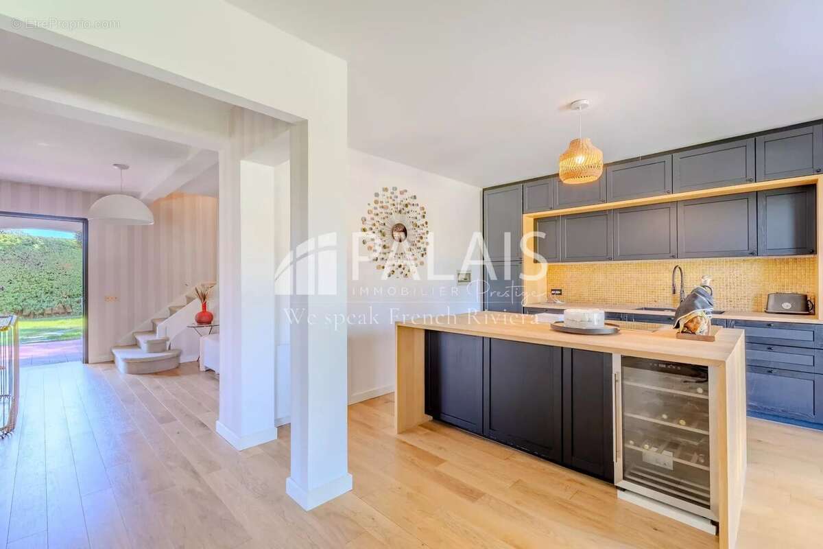 Maison à ROQUEBRUNE-CAP-MARTIN