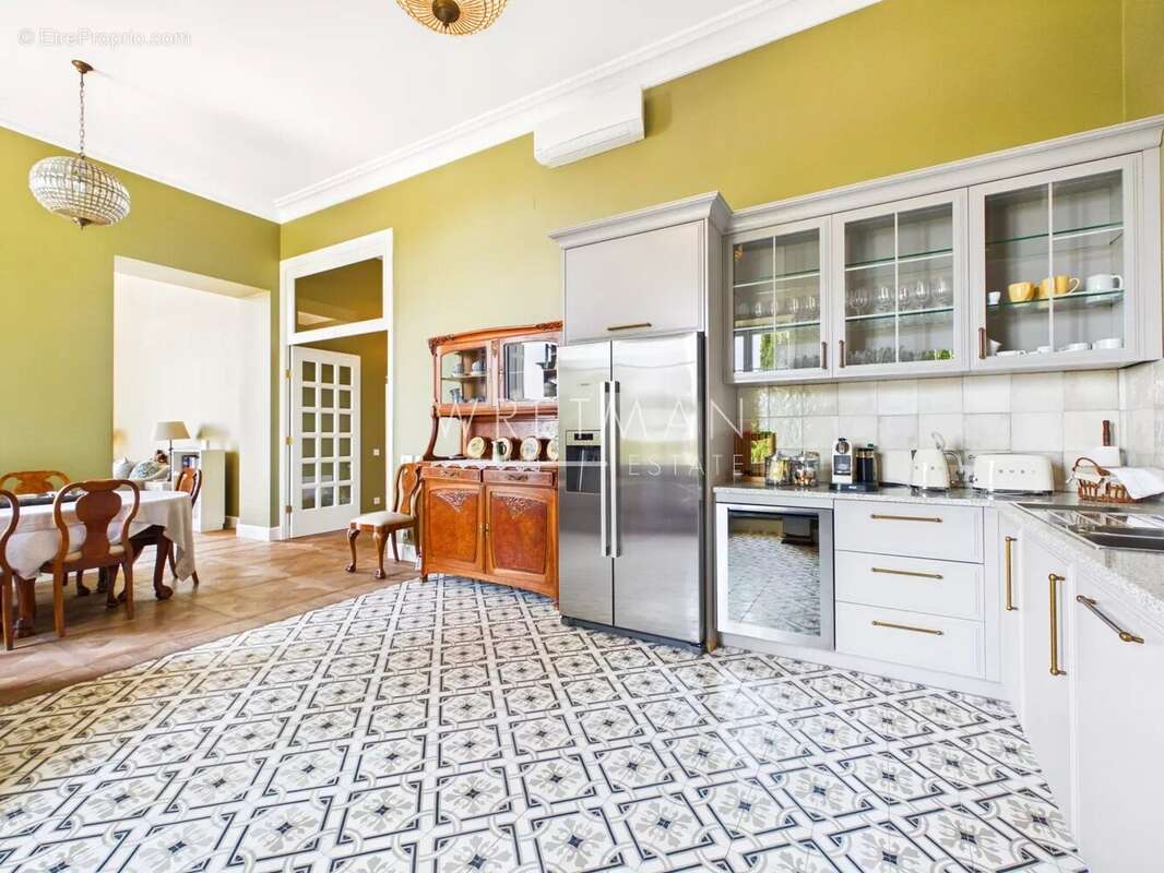 Appartement à ROQUEBRUNE-CAP-MARTIN