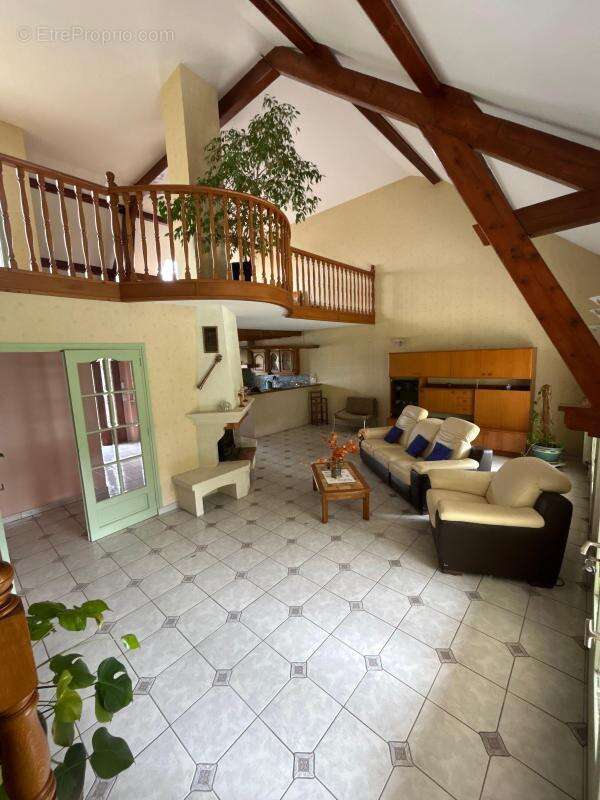 Maison à VILLEMOMBLE