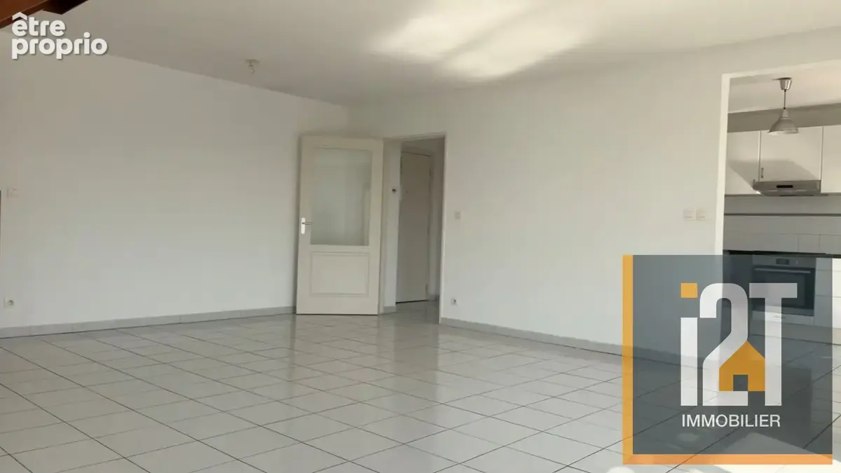 Appartement 4 pièces 108 m² à vendre à Nimes (30900) - photo 3