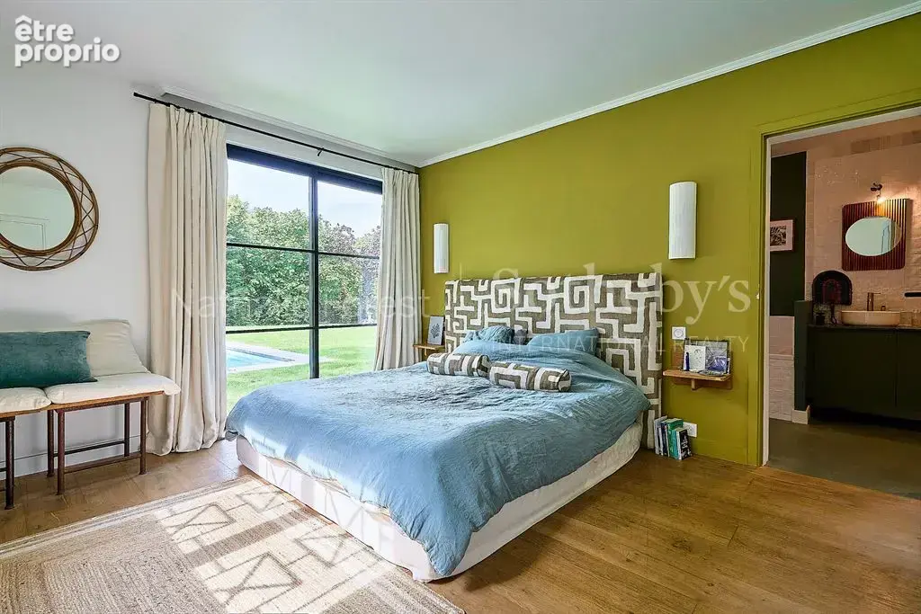 Croix Résidentiel , très jolie maison contemporaine  érigée en plain pied , 5 ch sur 2420 M2 de terr - photo 13